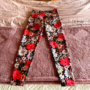 Beyond Yoga floral leggings